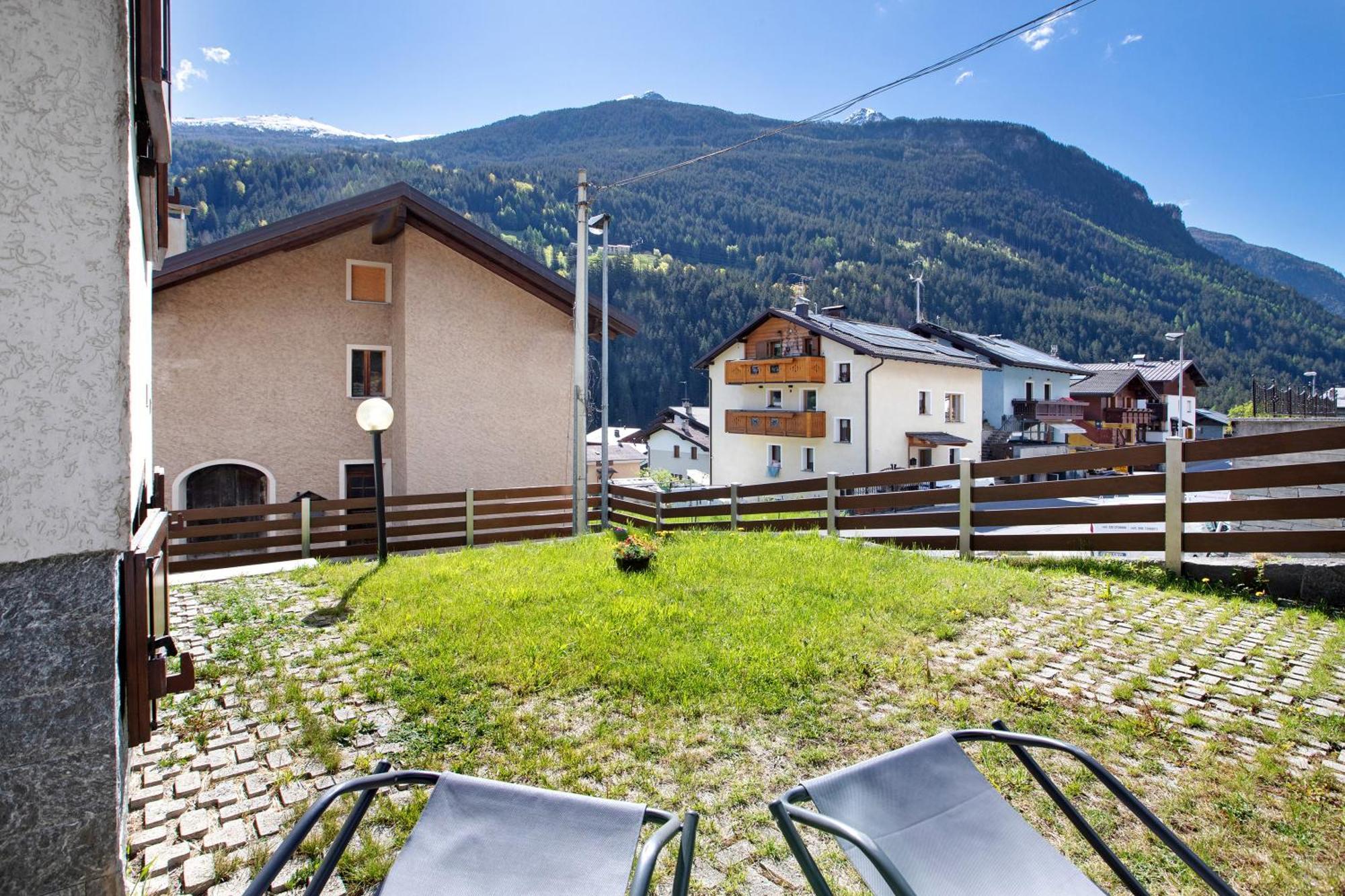 Mountain Chalet Close To Bormio Villa Valdisotto Eksteriør bilde