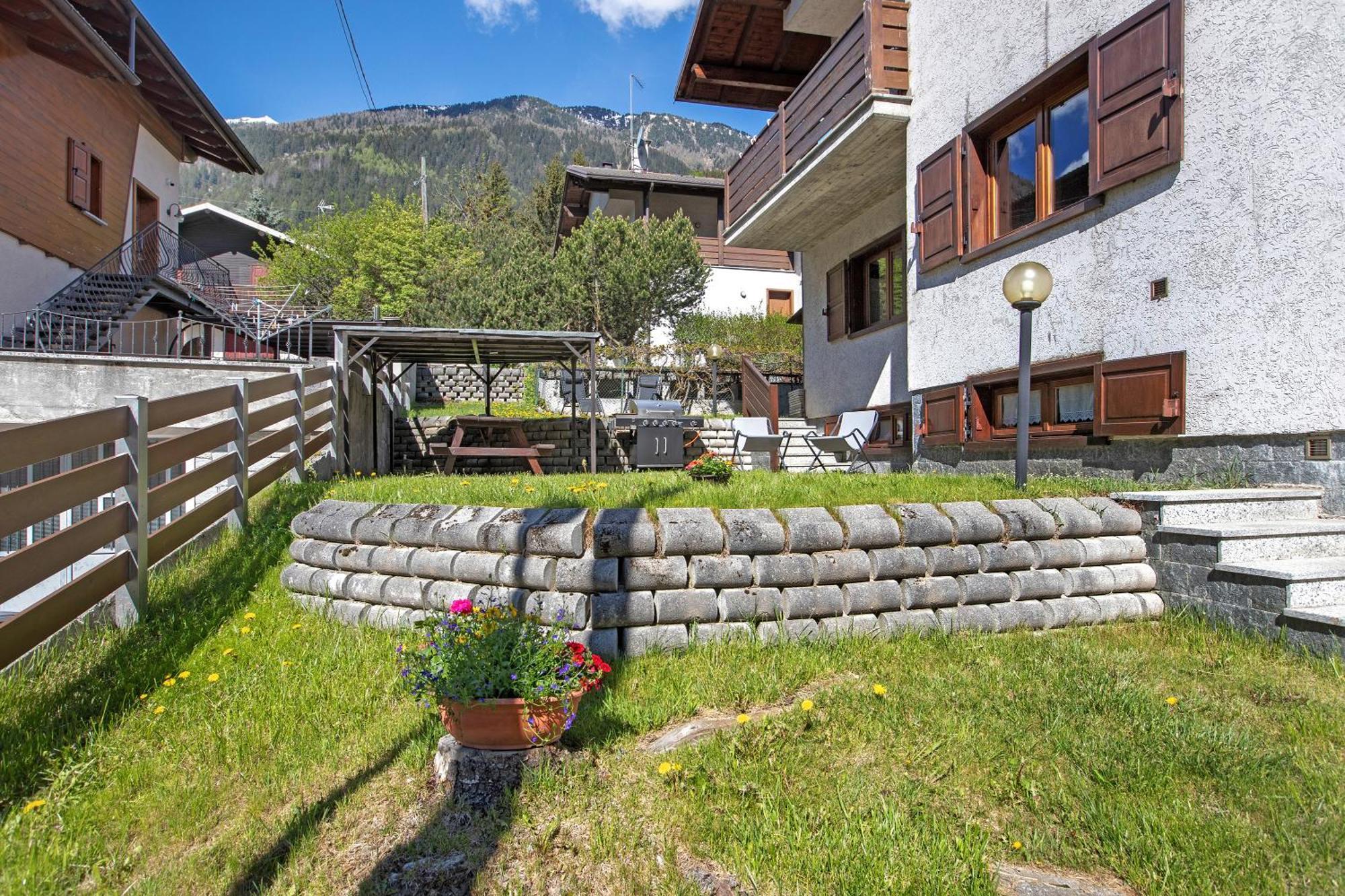 Mountain Chalet Close To Bormio Villa Valdisotto Eksteriør bilde